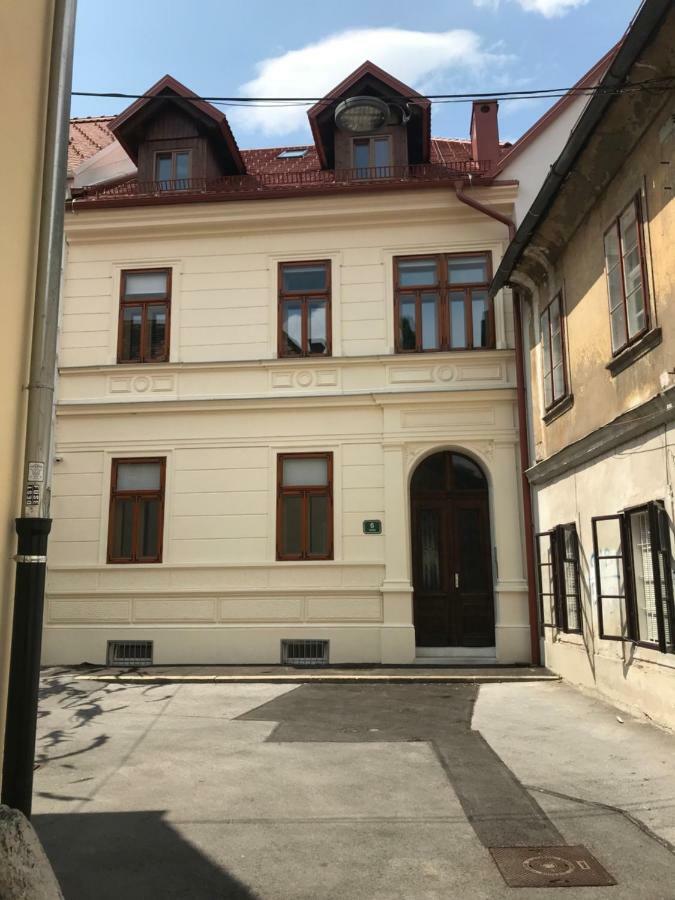 Argo Apartments Ljubljana Buitenkant foto